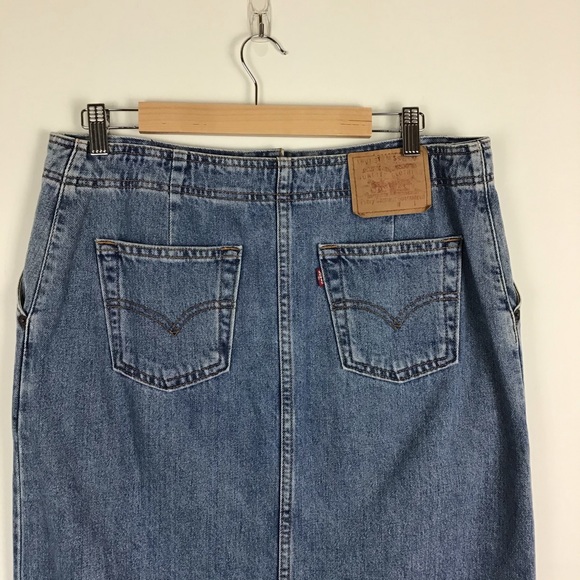 LEVI'S Light Wash Denim Midi Button Down Skirt 12 - Picture 3 of 9
